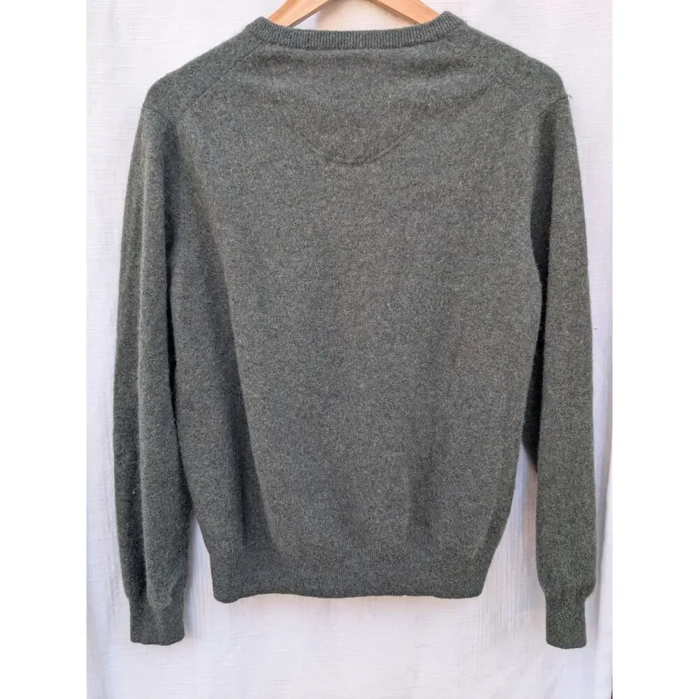 Tahari Pure Luxe 100% Cashmere Men's Handsome Green‎ V Neck Sweater XL $245